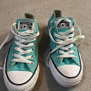 Teal converse
